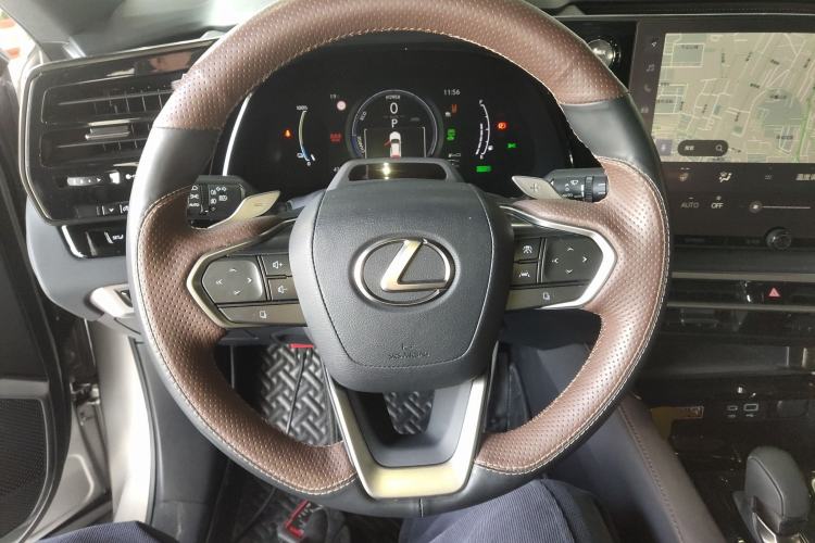 Used Lexus RX New Energy 2023 450h+ Four-Wheel Drive Enjoyment Edition Steering Wheel