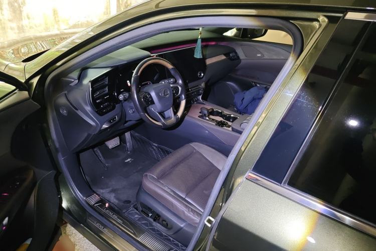 Used Lexus RX New Energy 2023 450h+ Four-Wheel Drive Enjoyment Edition Driver Seat