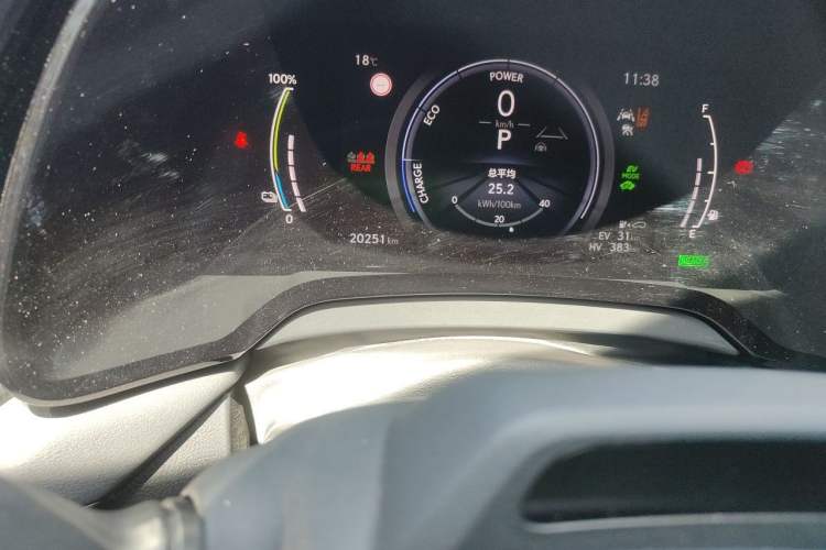 Used Lexus RX New Energy 2023 450h+ Four-Wheel Drive Enjoyment Edition Odometer Close Up