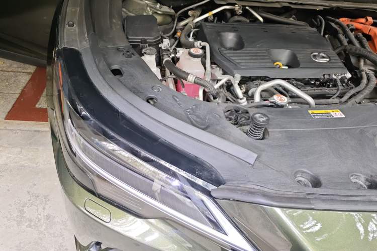 Used Lexus RX New Energy 2023 450h+ Four-Wheel Drive Enjoyment Edition Right Front Headlight