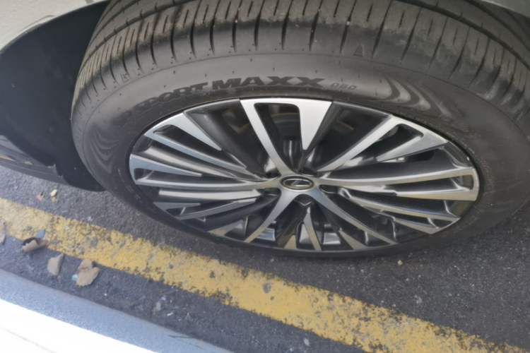 Used Lexus RX New Energy 2023 450h+ Four-Wheel Drive Enjoyment Edition Right Rear Wheel Hub