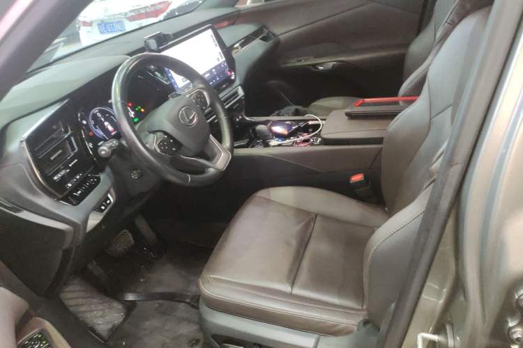 Used Lexus RX New Energy 2023 450h+ Four-Wheel Drive Enjoyment Edition Left Front Seat