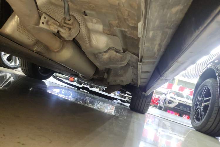 Used Lexus RX New Energy 2023 450h+ Four-Wheel Drive Enjoyment Edition Right Side Sill