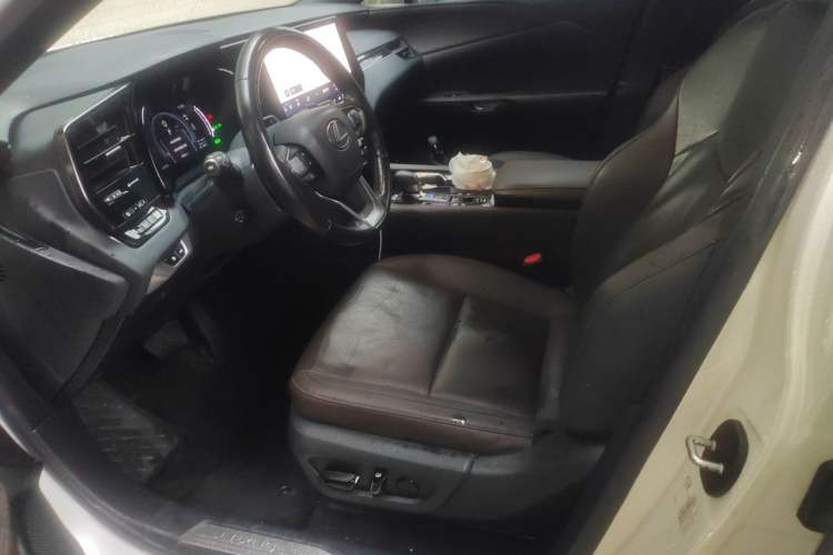 Used Lexus RX New Energy 2023 450h+ Four-Wheel Drive Enjoyment Edition Driver Seat