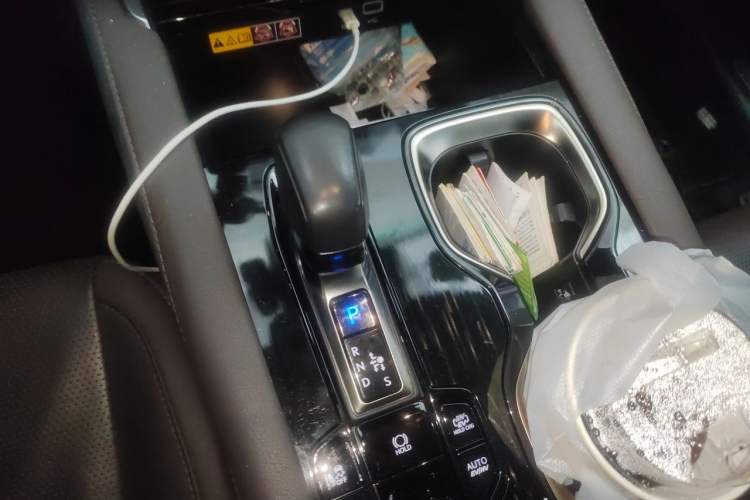 Used Lexus RX New Energy 2023 450h+ Four-Wheel Drive Enjoyment Edition Gear Lever