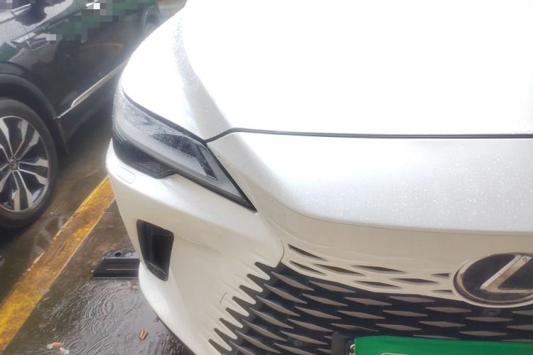 Used Lexus RX New Energy 2023 450h+ Four-Wheel Drive Enjoyment Edition Right Front Headlight