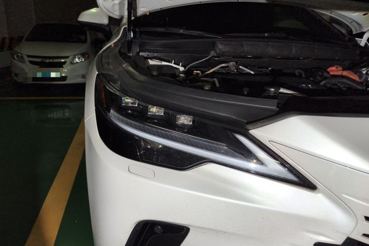 Used Lexus RX New Energy 2023 450h+ Four-Wheel Drive Enjoyment Edition Right Front Headlight