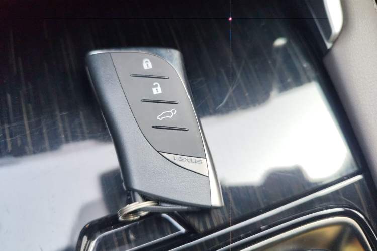 Used Lexus RX New Energy 2023 450h+ Four-Wheel Drive Enjoyment Edition Vehicle Key