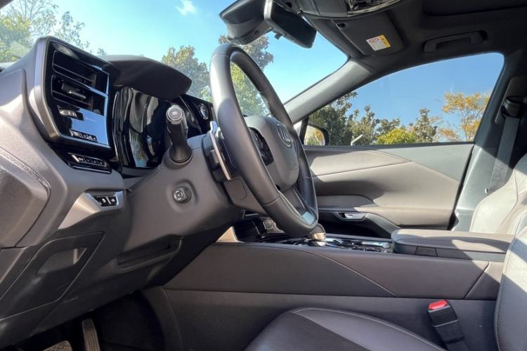 Used Lexus RX New Energy 2025 450h+ Four-Wheel Drive Comfort Edition Interior 11