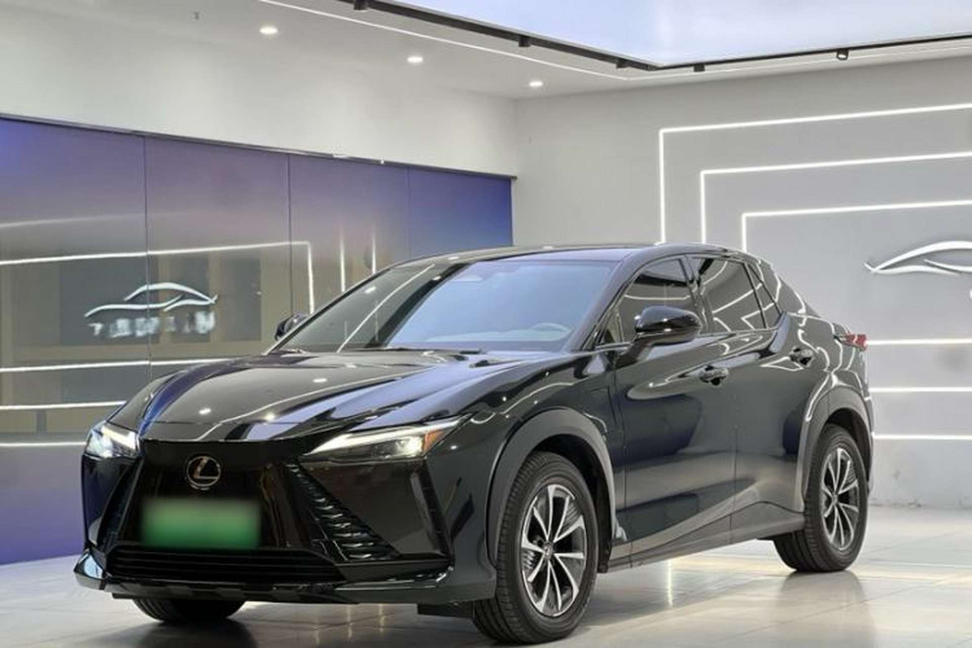 Used Lexus RZ 2023 450e All-Wheel Drive Luxury Edition Front Left 45 Deg