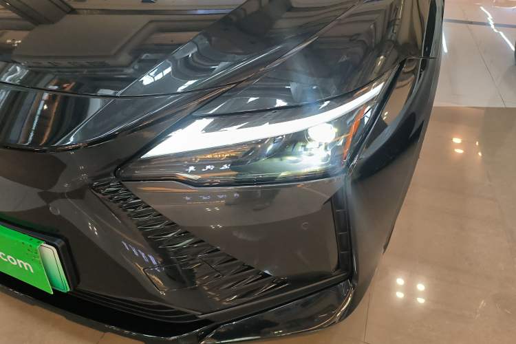 Used Lexus RZ 2023 450e All-Wheel Drive Luxury Edition Left Front Headlight