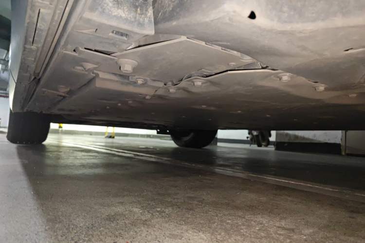 Used Lexus RZ 2023 450e All-Wheel Drive Luxury Edition Chassis Rear Left