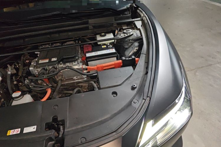 Used Lexus RZ 2023 450e All-Wheel Drive Luxury Edition Engine Bay Left