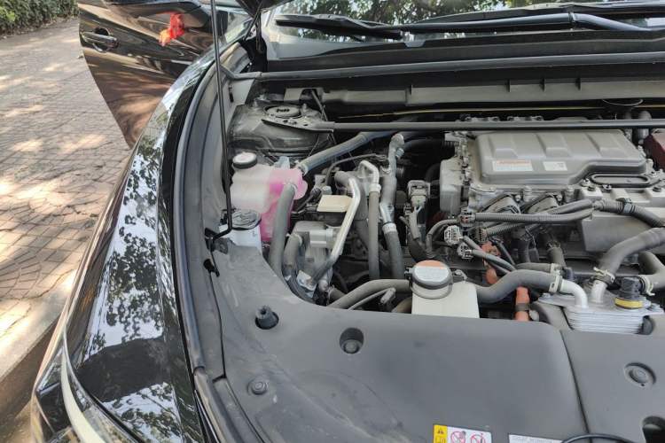 Used Lexus RZ 2023 450e All-Wheel Drive Luxury Edition Engine Bay Right