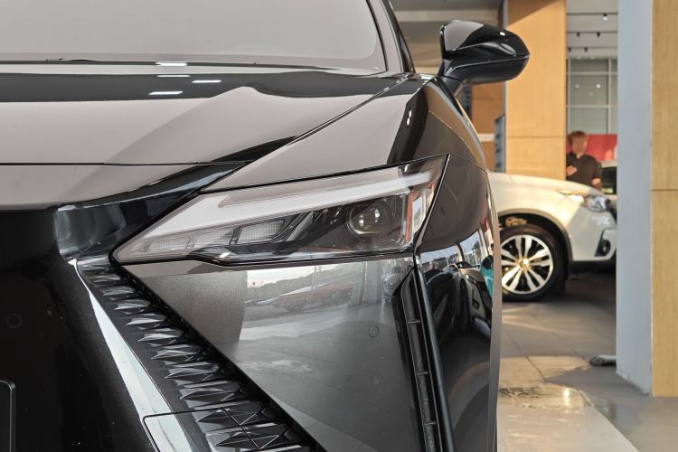 Used Lexus RZ 2023 300e Long-Range Indulgence Edition Exterior 2