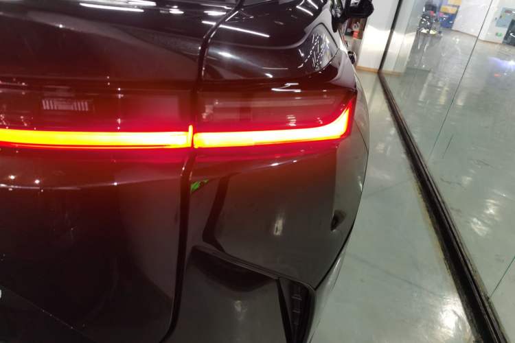 Used Lexus RZ 2023 450e All-Wheel Drive Luxury Edition Exterior 6