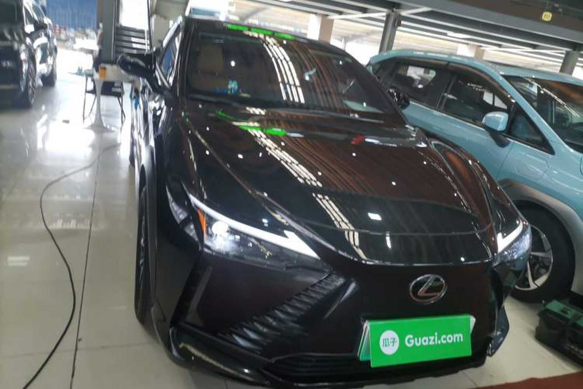 Used Lexus RZ 2023 450e All-Wheel Drive Luxury Edition Front Right 45 Deg