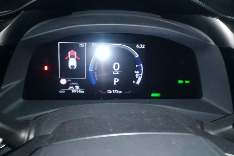 Used Lexus RZ 2023 450e All-Wheel Drive Luxury Edition Instrument Cluster