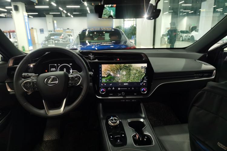 Used Lexus RZ 2023 450e All-Wheel Drive Luxury Edition Interior 2