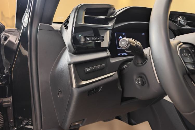 Used Lexus RZ 2023 300e Long-Range Indulgence Edition Interior 4