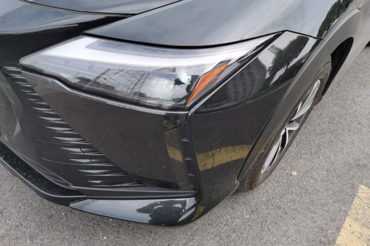 Used Lexus RZ 2023 450e All-Wheel Drive Luxury Edition Left Front Headlight