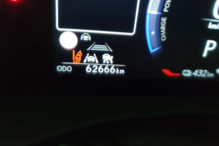 Used Lexus RZ 2023 450e All-Wheel Drive Luxury Edition Odometer Close Up