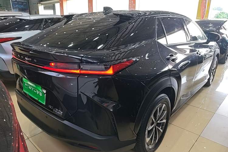 Used Lexus RZ 2023 450e All-Wheel Drive Luxury Edition Right Rear Taillight