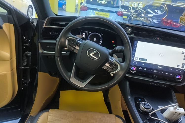 Used Lexus RZ 2023 450e All-Wheel Drive Luxury Edition Steering Wheel