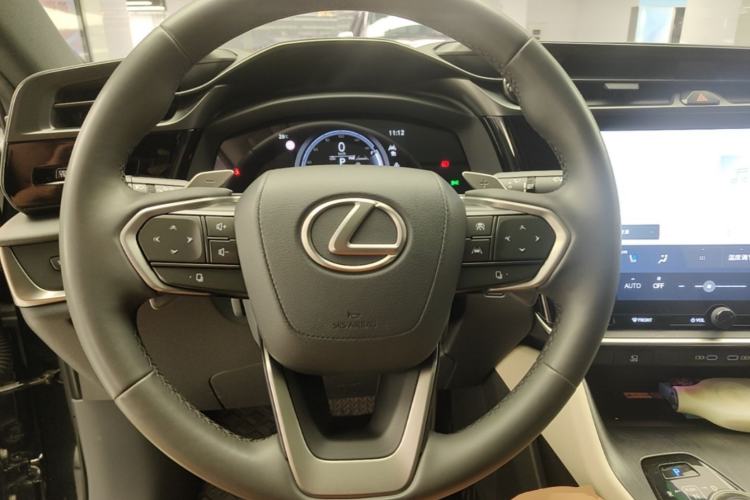 Used Lexus RZ 2023 450e All-Wheel-Drive Luxury Edition Steering Wheel