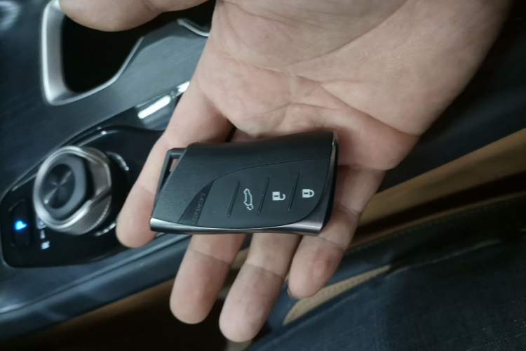Used Lexus RZ 2023 450e All-Wheel Drive Luxury Edition Vehicle Key