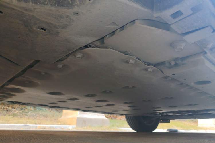 Used Lexus RZ 2023 450e All-Wheel Drive Luxury Edition Chassis Rear Right