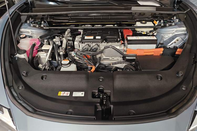 Used Lexus RZ 2023 450e All-Wheel Drive Luxury Edition Engine Bay