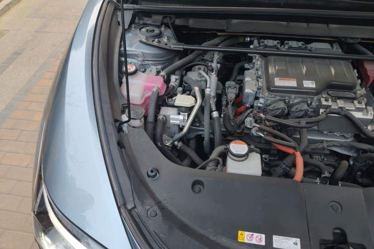 Used Lexus RZ 2023 450e All-Wheel Drive Luxury Edition Engine Bay Right