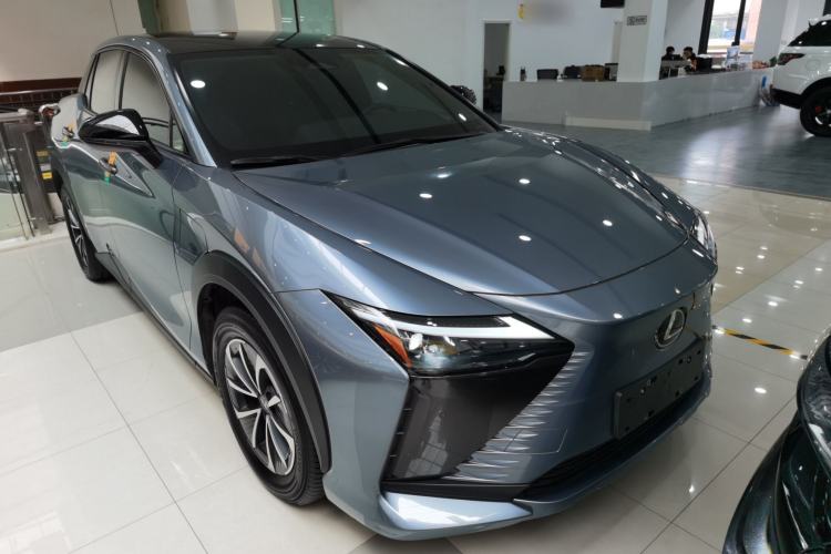 Used Lexus RZ 2023 450e All-Wheel Drive Luxury Edition Exterior 2