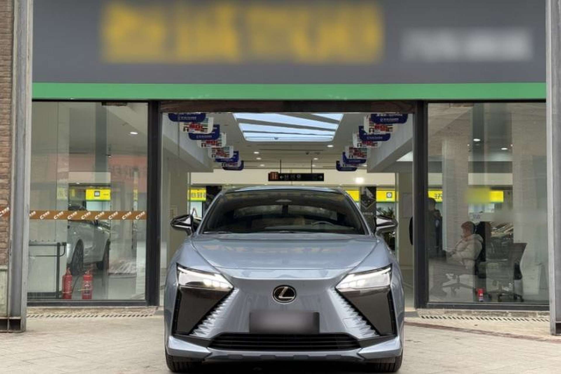 Used Lexus RZ 2023 450e All-Wheel Drive Luxury Edition Exterior 3