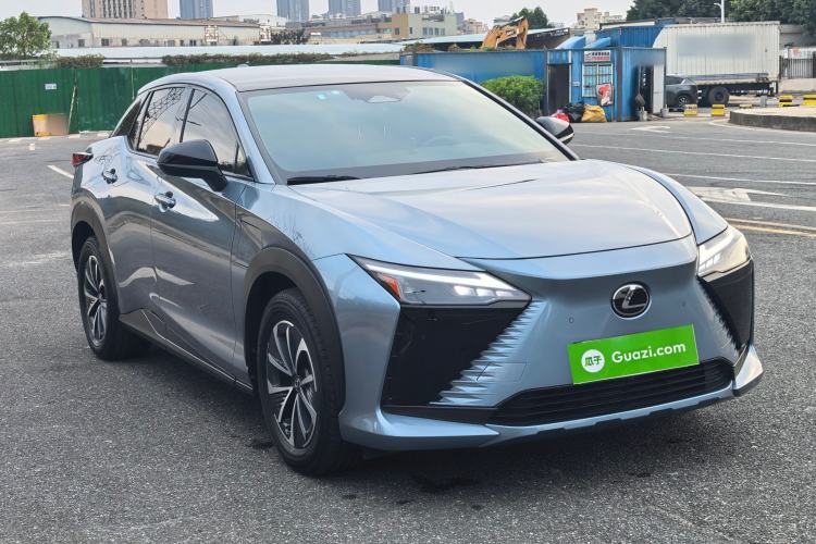 Used Lexus RZ 2023 450e All-Wheel Drive Luxury Edition Exterior 3