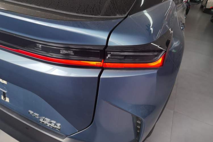Used Lexus RZ 2023 450e All-Wheel Drive Luxury Edition Exterior 3
