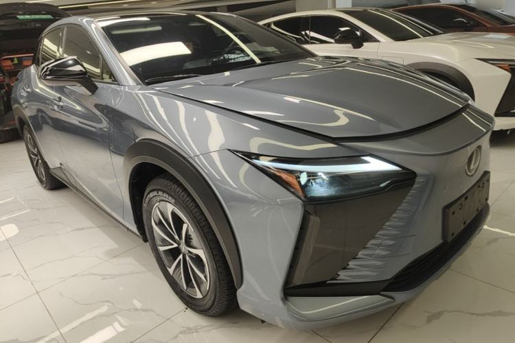 Used Lexus RZ 2023 450e All-Wheel Drive Luxury Edition Front Right 45 Deg