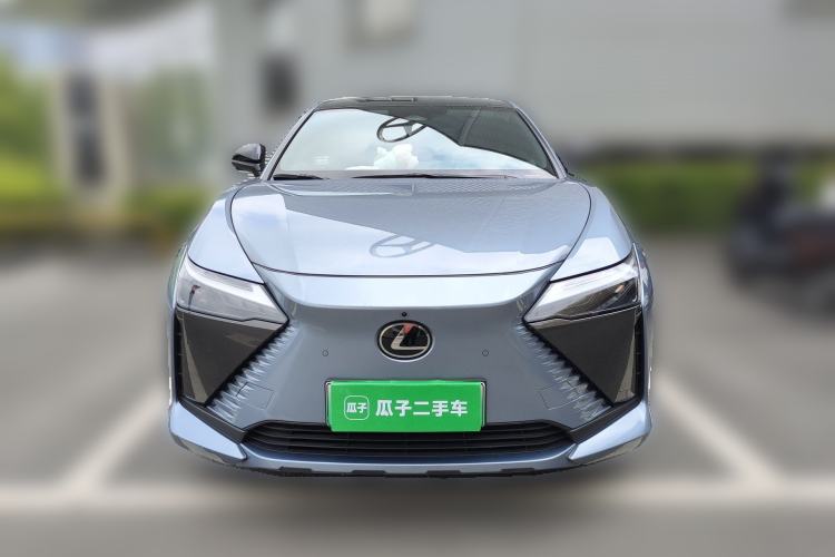 Used Lexus RZ 2023 450e All-Wheel-Drive Luxury Edition Front