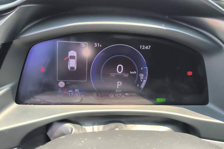 Used Lexus RZ 2023 450e All-Wheel Drive Luxury Edition Instrument Cluster
