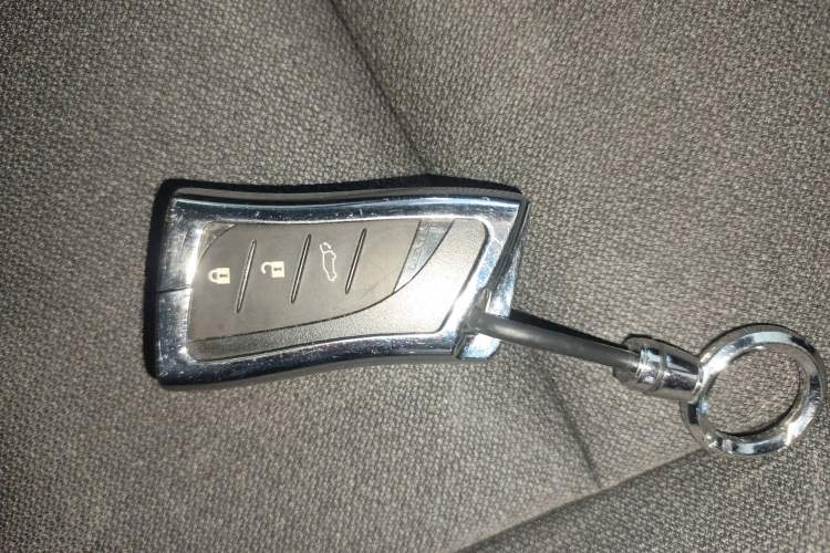 Used Lexus RZ 2023 450e All-Wheel-Drive Long-Range Version Interior 1
