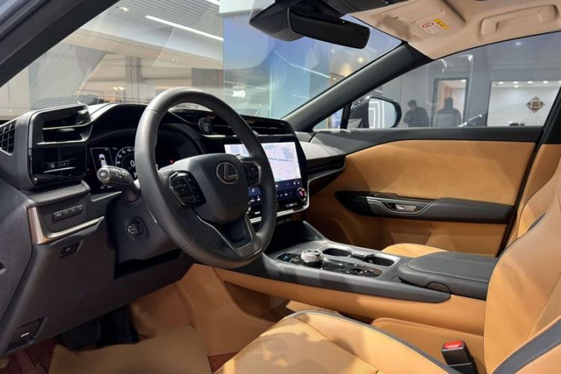 Used Lexus RZ 2023 450e All-Wheel Drive Luxury Edition Interior 4