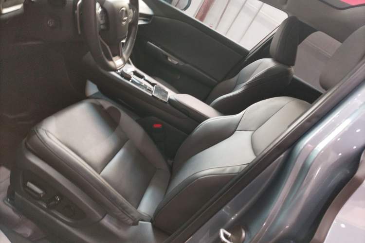 Used Lexus RZ 2023 450e All-Wheel Drive Luxury Edition Left Front Seat
