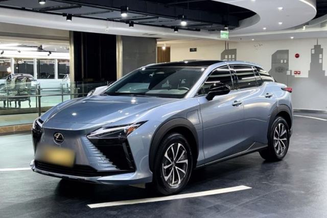 Used Lexus RZ 2023 450e All-Wheel Drive Luxury Edition