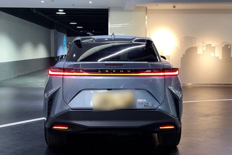 Used Lexus RZ 2023 450e All-Wheel Drive Luxury Edition Rear