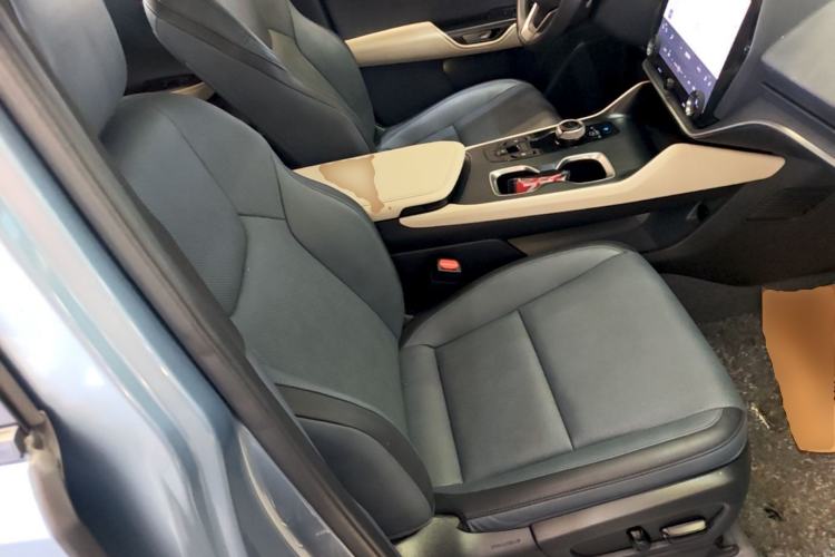 Used Lexus RZ 2023 450e All-Wheel Drive Luxury Edition Right Front Seat