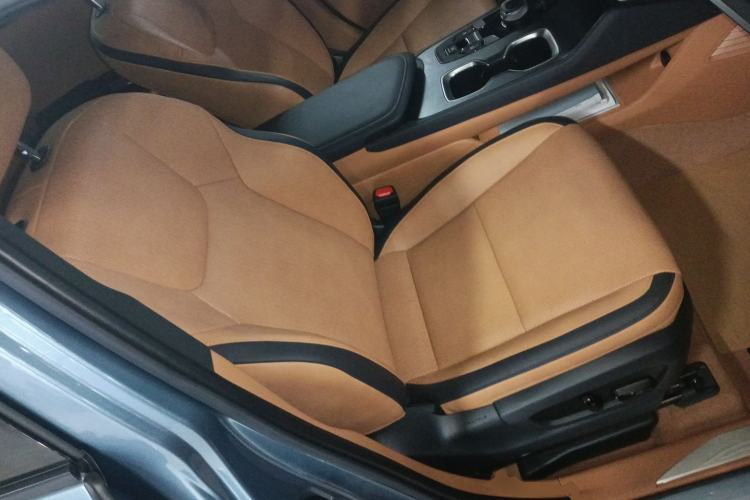 Used Lexus RZ 2023 450e All-Wheel Drive Luxury Edition Right Front Seat