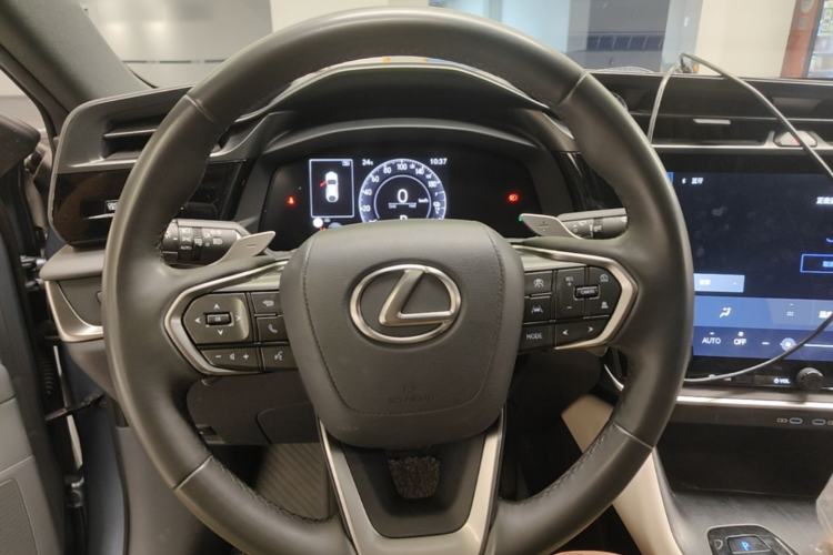 Used Lexus RZ 2023 450e All-Wheel Drive Luxury Edition Steering Wheel