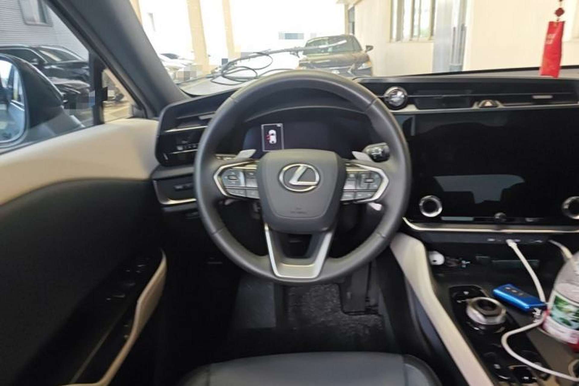 Used Lexus RZ 2023 300e Long-Range Indulgence Edition Steering Wheel
