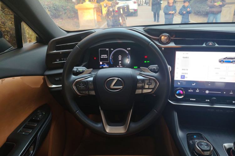 Used Lexus RZ 2023 450e All-Wheel Drive Luxury Edition Steering Wheel